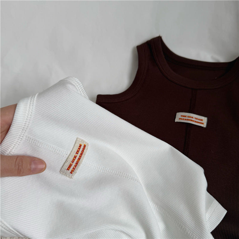 Minimalist vest for men