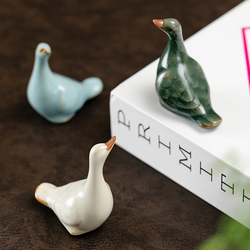 RuYao Tea Pet Ornament, Tea Tray Accessory, Cute Duck Tea Cover Holder, Tea Ceremony Decorative Item